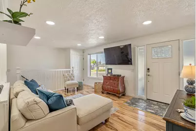 4870 S Southridge Dr, Taylorsville, UT 84129 - Photo 5