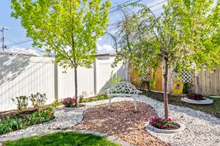 4870 S Southridge Dr, Taylorsville, UT 84129 - Photo 23
