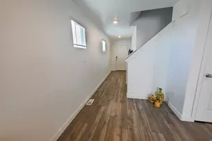 212 N Offshore Ct E, Saratoga Springs, UT 84045 - Photo 7