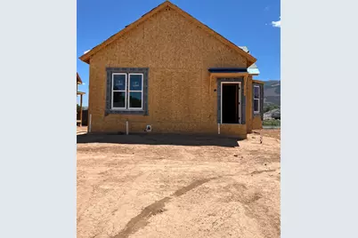 4003 N Sara Ln #2, Enoch, UT 84721 - Photo 3