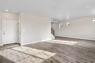 7060 N Obsidian Wy, Eagle Mountain, UT 84005 - Photo 23