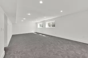 2102 E Crystal Ave S, Salt Lake City, UT 84109 - Photo 37