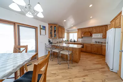 380 W 800 S, Price, UT 84501 - Photo 7