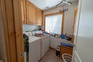 380 W 800 S, Price, UT 84501 - Photo 19