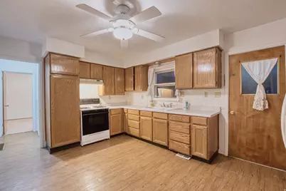 71 N Coleman St, Tooele, UT 84074 - Photo 9
