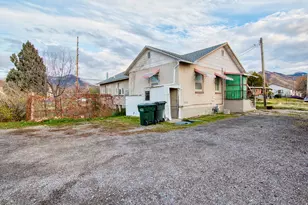 71 N Coleman St, Tooele, UT 84074 - Photo 5