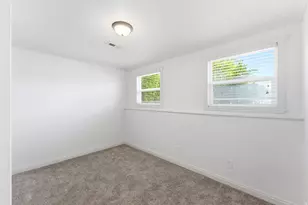 2146 E Newcastle Dr, Sandy, UT 84093 - Photo 29