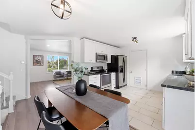 2146 E Newcastle Dr, Sandy, UT 84093 - Photo 13