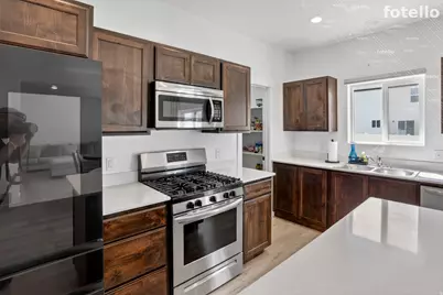 815 W Powderwood Ln, Mapleton, UT 84664 - Photo 13