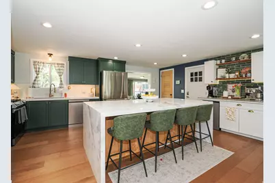 6871 S 1495 E, Cottonwood Heights, UT 84121 - Photo 9