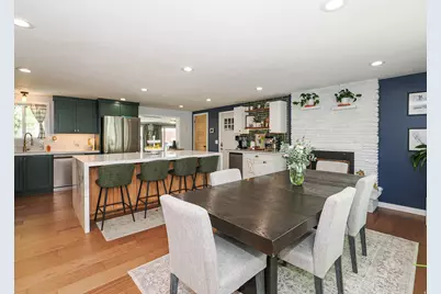 6871 S 1495 E, Cottonwood Heights, UT 84121 - Photo 5