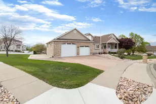 13920 Cromwell Ln, Draper, UT 84020 - Photo 3