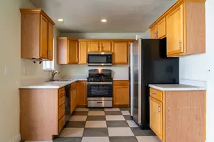 3166 W Davencourt Loop, Lehi, UT 84048 - Photo 9