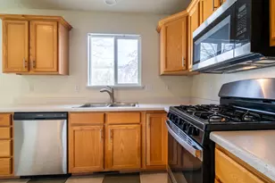 3166 W Davencourt Loop, Lehi, UT 84048 - Photo 11