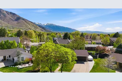 4056 S Solar Cir E, Holladay, UT 84124 - Photo 45