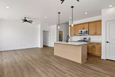 4957 N 970 E, Enoch, UT 84721 - Photo 9