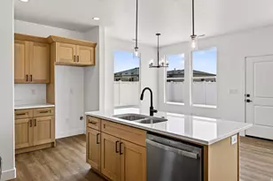4957 N 970 E, Enoch, UT 84721 - Photo 15