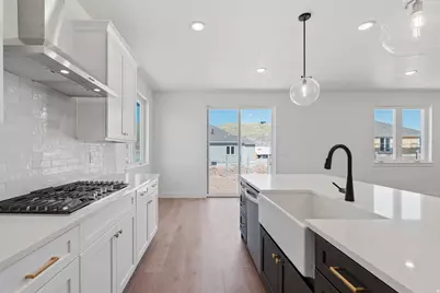 1380 West View Dr S, Santaquin, UT 84655 - Photo 9