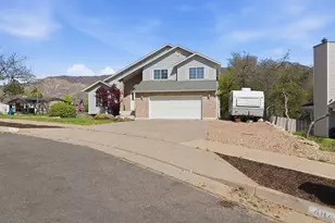 4840 S 1000 E, Ogden, UT 84403 - Photo 3