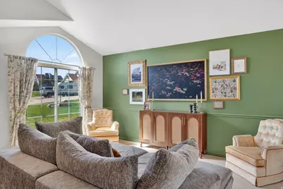 4840 S 1000 E, Ogden, UT 84403 - Photo 9