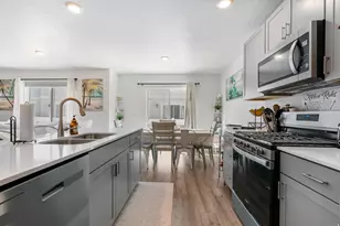 1033 E Reef Dr, Saratoga Springs, UT 84045 - Photo 9