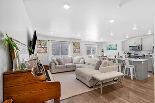 1033 E Reef Dr, Saratoga Springs, UT 84045 - Photo 15