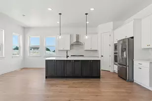 907 Crest Dale Ln S, Santaquin, UT 84655 - Photo 5