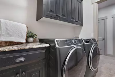 858 E 600 S, Santaquin, UT 84655 - Photo 19