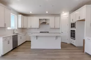 1271 S Jake Dr, Saratoga Springs, UT 84045 - Photo 9