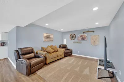 2486 S Aster Way, Saratoga Springs, UT 84045 - Photo 27