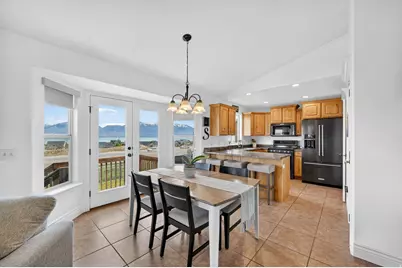 2486 S Aster Way, Saratoga Springs, UT 84045 - Photo 9