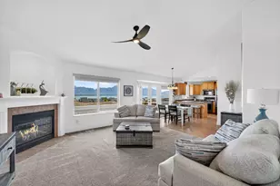 2486 S Aster Way, Saratoga Springs, UT 84045 - Photo 5