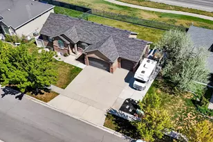 2486 S Aster Way, Saratoga Springs, UT 84045 - Photo 41