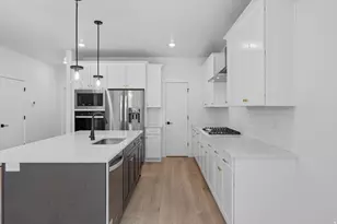 912 Crest Dale Ln Ln S, Santaquin, UT 84655 - Photo 9