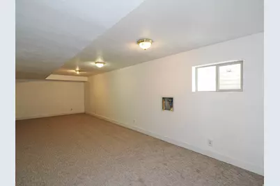 896 W 4800 S, Taylorsville, UT 84123 - Photo 33