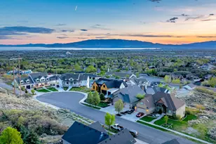 10207 N Bayhill Dr, Cedar Hills, UT 84062 - Photo 53