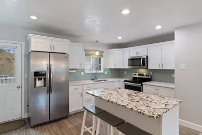85 S 1170 E, Logan, UT 84321 - Photo 3