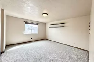 148 N 580 W, Tooele, UT 84074 - Photo 5