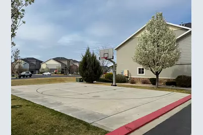 208 N 680 E, Vineyard, UT 84059 - Photo 7