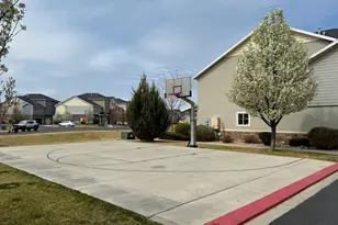 208 N 680 E, Vineyard, UT 84059 - Photo 7