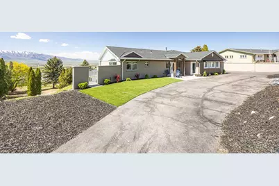 825 Foothill Dr, Providence, UT 84332 - Photo 7