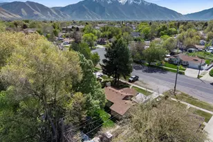 244 W Center St, Springville, UT 84663 - Photo 31