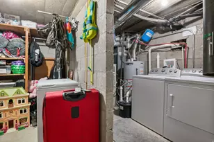 244 W Center St, Springville, UT 84663 - Photo 15