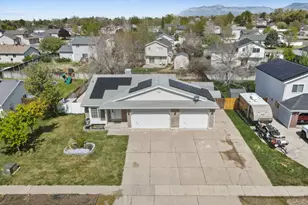 568 W 375 N, Clearfield, UT 84015 - Photo 3