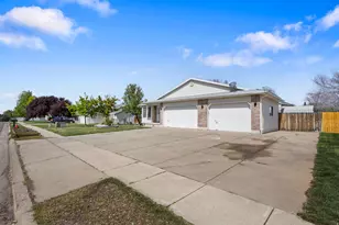 568 W 375 N, Clearfield, UT 84015 - Photo 25