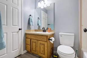 568 W 375 N, Clearfield, UT 84015 - Photo 11