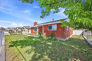 4773 S Simper Ln, Taylorsville, UT 84129 - Photo 3