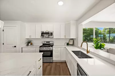 2479 E Cardinal Way S, Salt Lake City, UT 84121 - Photo 9