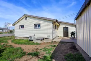 5709 S 2050 W, Roy, UT 84067 - Photo 23