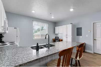 502 S 1040 E #C225, American Fork, UT 84003 - Photo 19